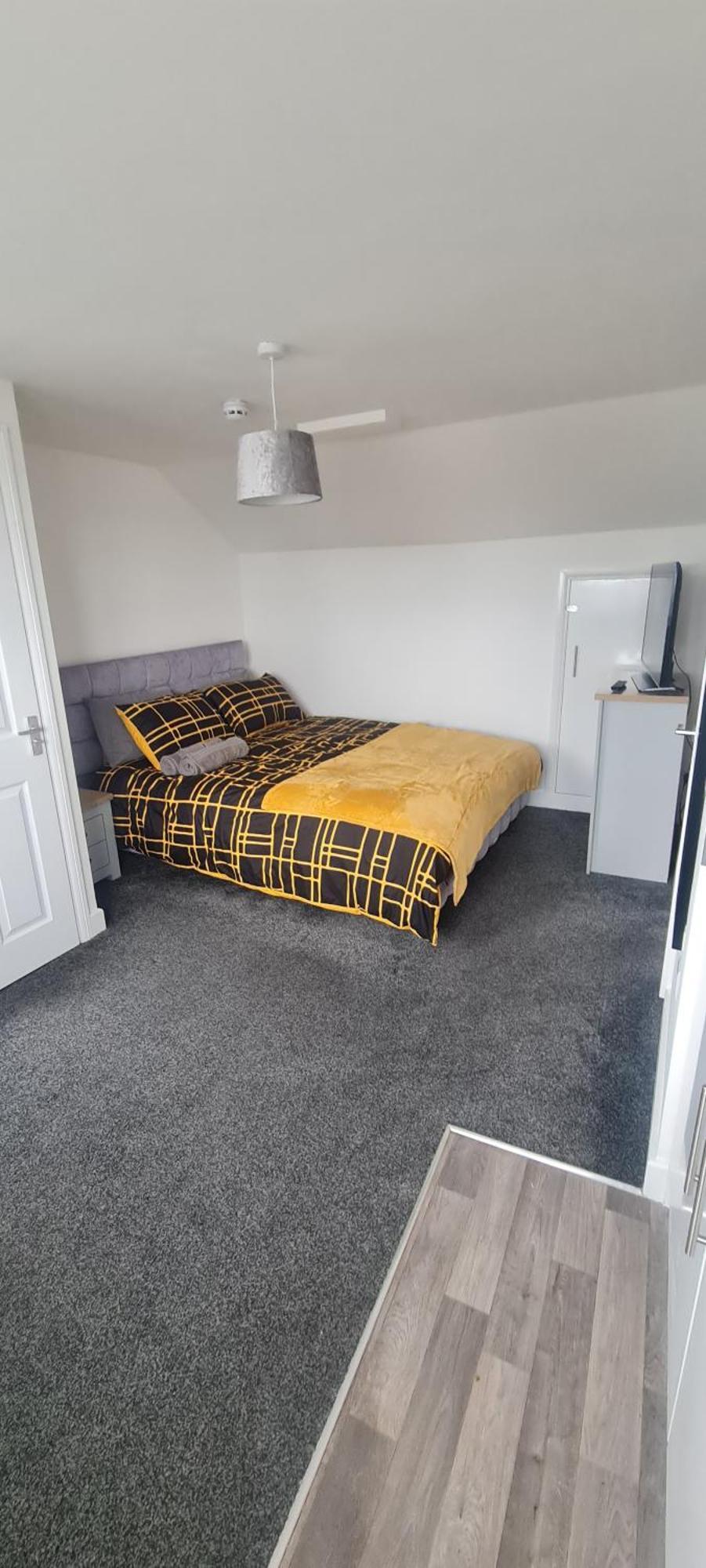 House Share With Few Ensuite Rooms Near Southmead Bristol Bagian luar foto