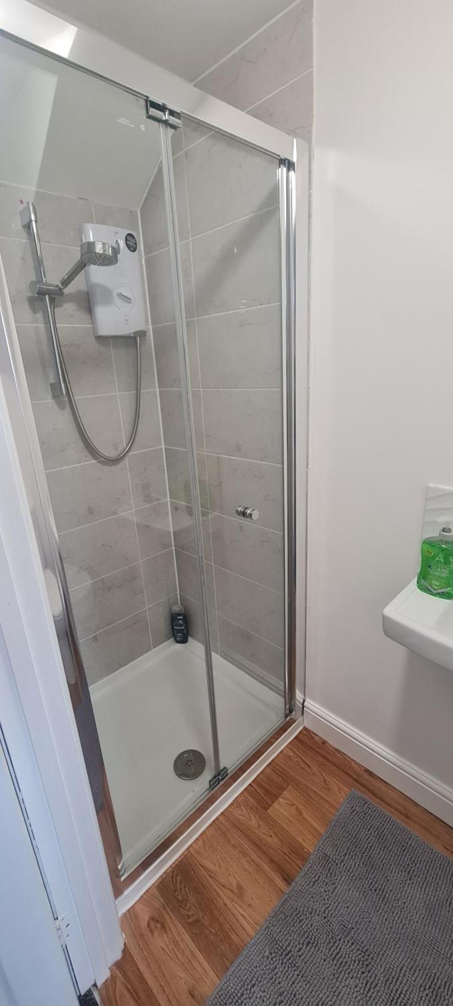House Share With Few Ensuite Rooms Near Southmead Bristol Bagian luar foto