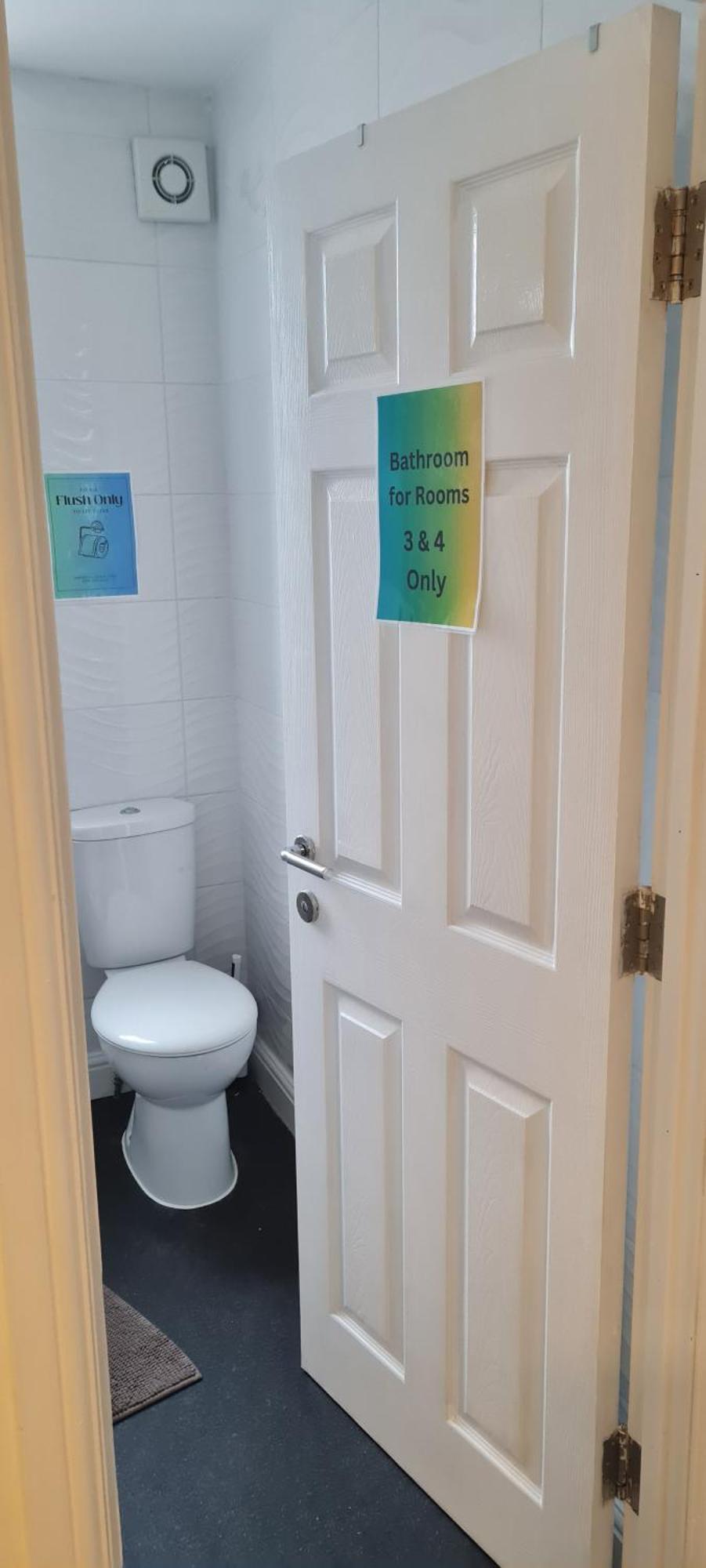House Share With Few Ensuite Rooms Near Southmead Bristol Bagian luar foto