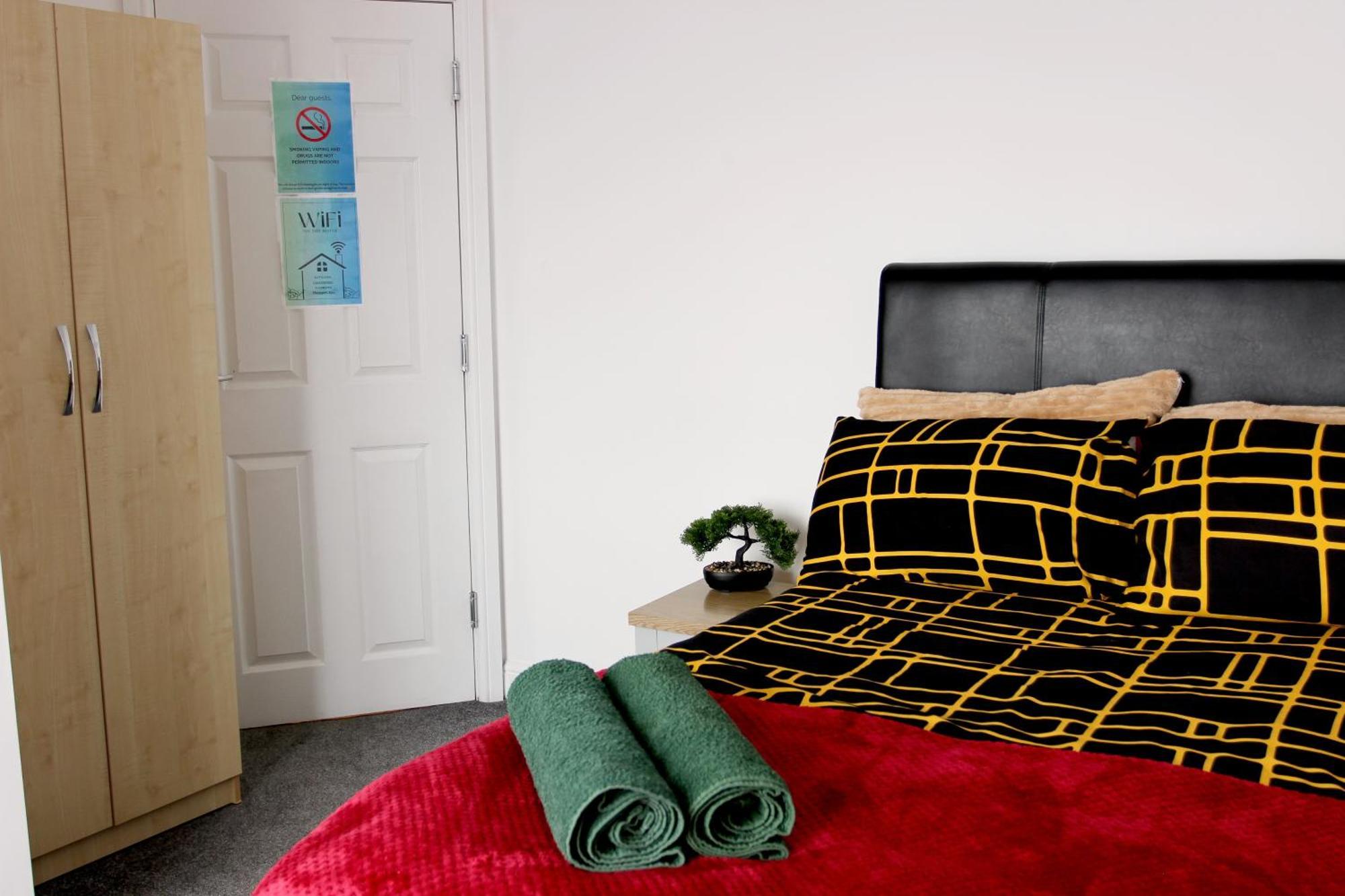 House Share With Few Ensuite Rooms Near Southmead Bristol Bagian luar foto