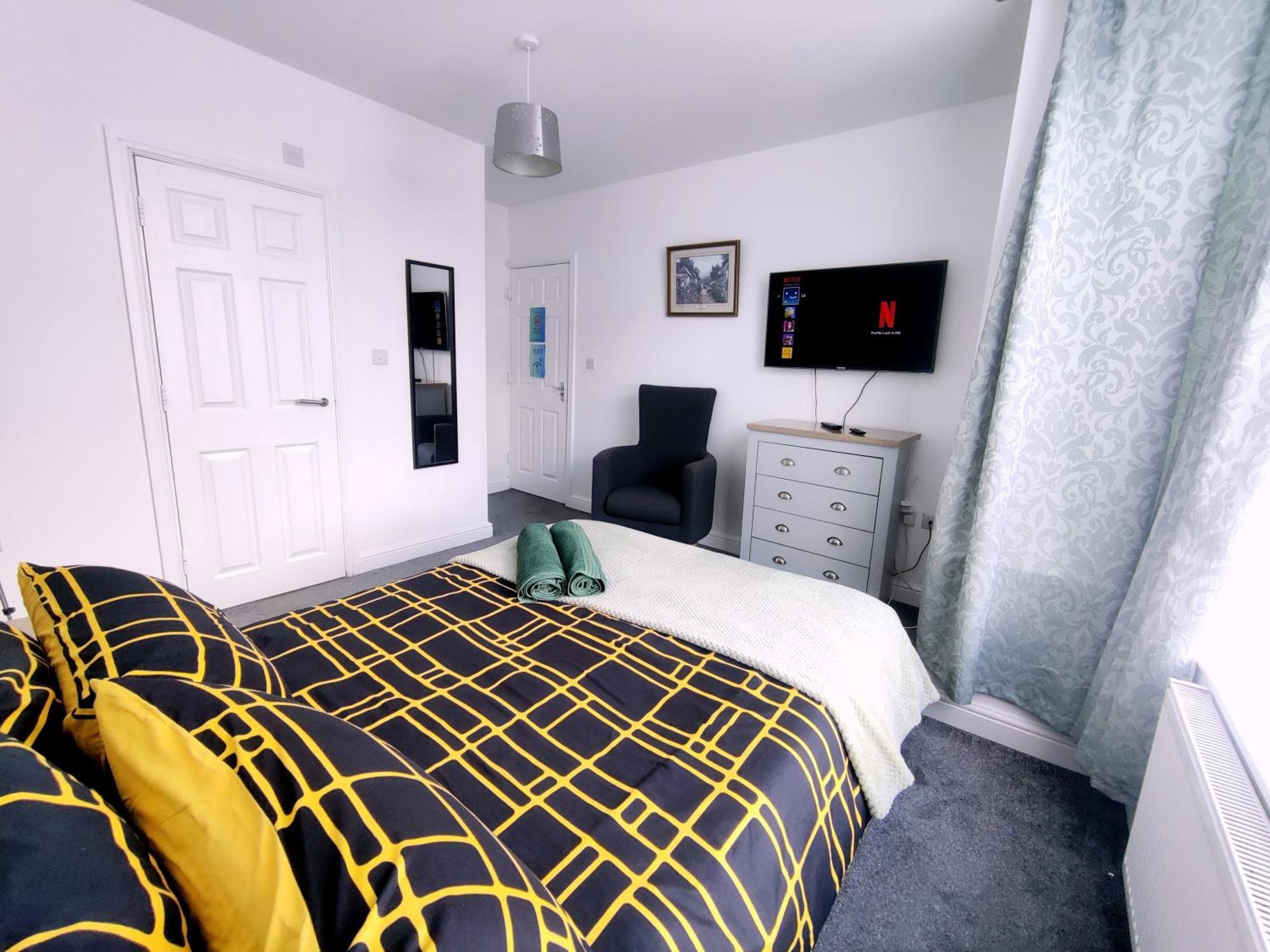 House Share With Few Ensuite Rooms Near Southmead Bristol Bagian luar foto