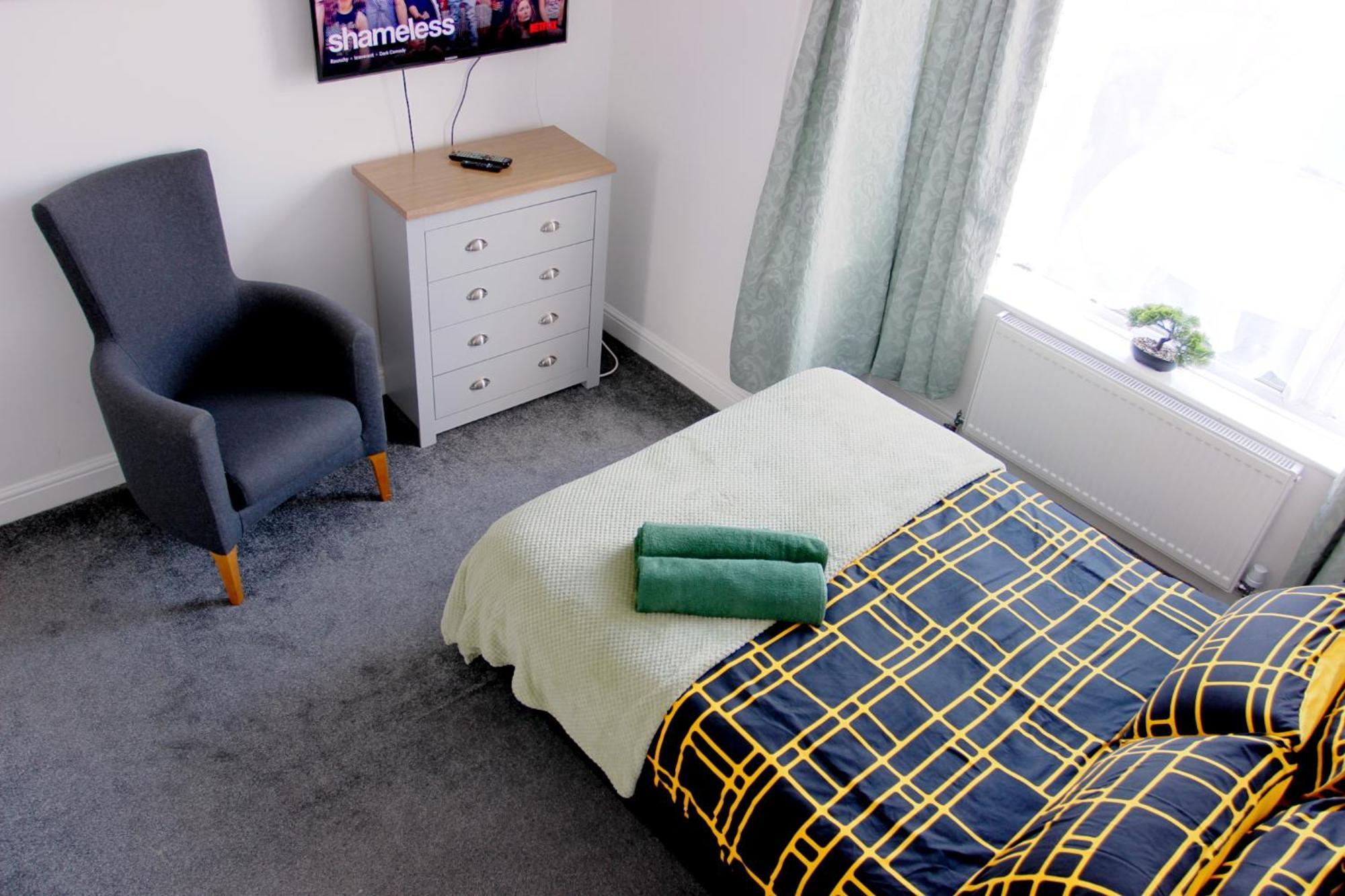 House Share With Few Ensuite Rooms Near Southmead Bristol Bagian luar foto